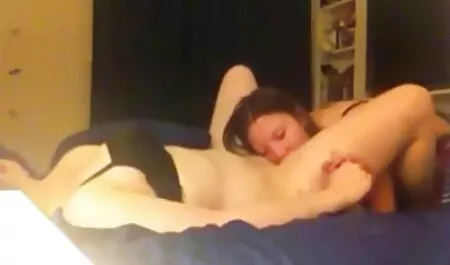 mujer pelirroja atada una bolsa de látex en la cabeza de su peliculas completas de incesto amigo