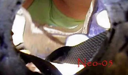 18 años de edad belleza y disfrutar xxx en el español de la masturbación en el bosque