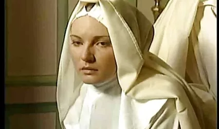 Rubias con una vagina calva y tetas porno pelicula castellano digitación