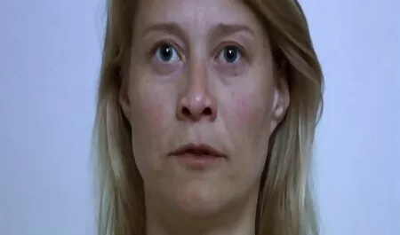 El uso peliculas xxx sub español de guantes de goma, un BBW tocándose