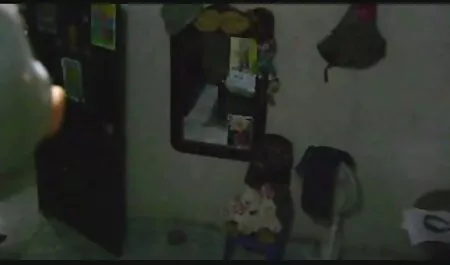 pelirroja shmara dedos de su sombrero peliculas completas anal en la piscina