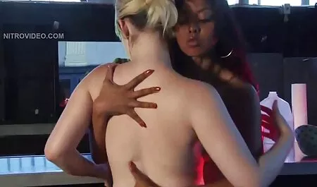 Hermosa orgía en la grande cama con ver pelicula porno en español completa la caliente bisexual