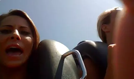 Nerd con gafas viendo father sexo y masturbación 3d xxx español a sí misma