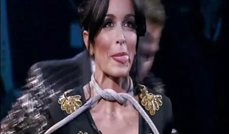 Amanda Negro y Miel Dimon mostró porno gratis solo en español su deseo