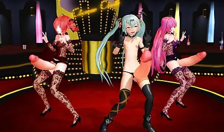 La belleza delante de la cámara posando primero y ¿por qué empezar a chupar la polla de ver peliculas porno completas en castellano los hombres