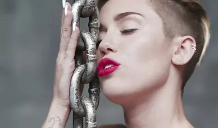 Amarillo xxx en hd español