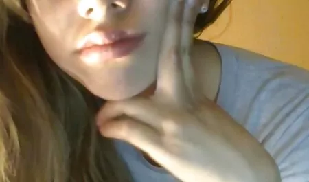 Hill Kesi pelis x porno español y Babe brillo acariciado por caliente Woods