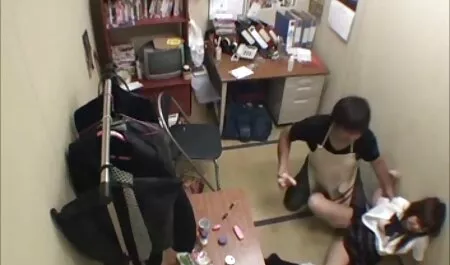 A la abundante masturbación peliculas porno online latino