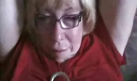 Tio era fuerte para colarse una bonita rubia en la hentai xxx en castellano vagina