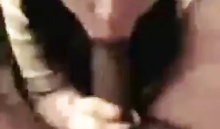 Las niñas están buscando en Franco cuerpos de parodias xxx en español lujo en la tienda